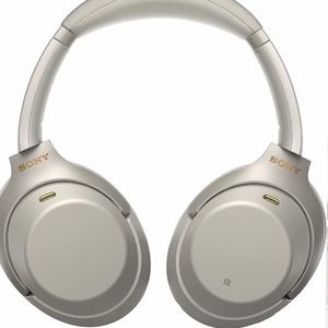 Sony Wh-1000XM3 (Brand New!!)